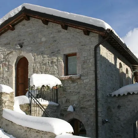 Alojamento de Acomodação e Pequeno-almoço Cascina Dell'orso